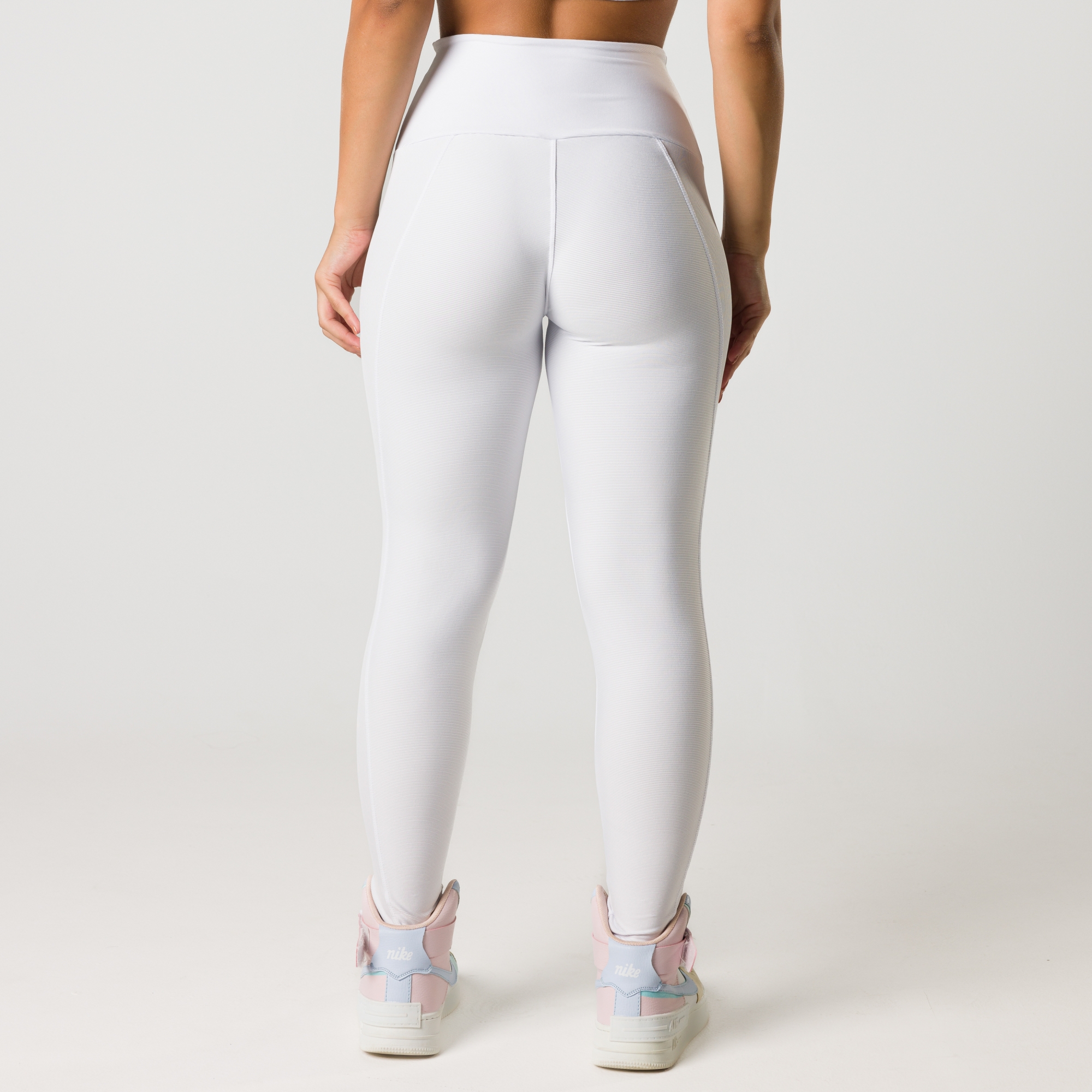 Calça Legging Feminina Cadarço Branca Tecido Canelado - Ava Fitness