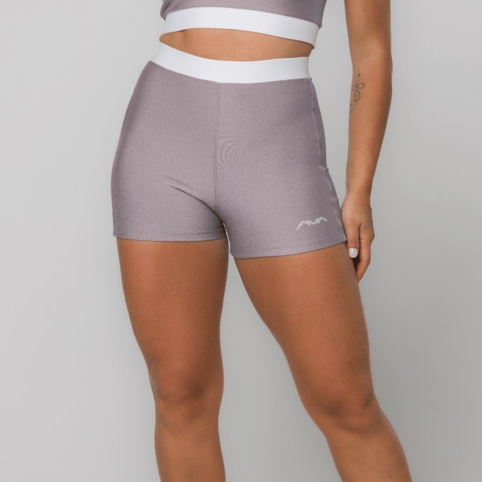 Short Fitness Feminino Cinza Chumbo com Elástico